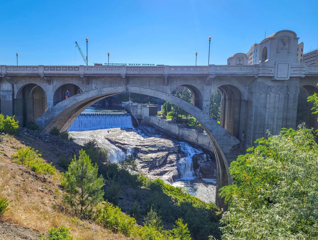 The Monroe Street Bridge above the Spokane Falls