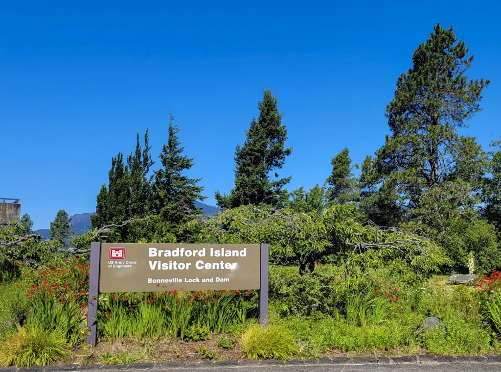 Bradford Island Visitor Center entrance sign, Bonneville Lock and Dam, Oregon