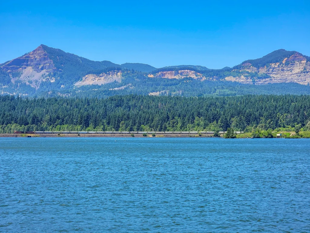 Columbia River Gorge seen from Beacon Rock, Washington