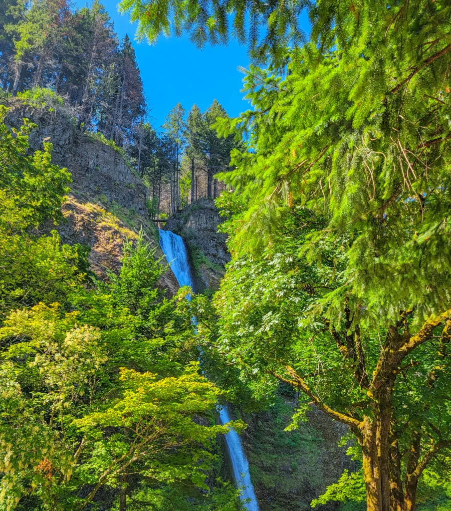 Horsetail Falls dropping beside the Historic Columbia River Highway, Oregon