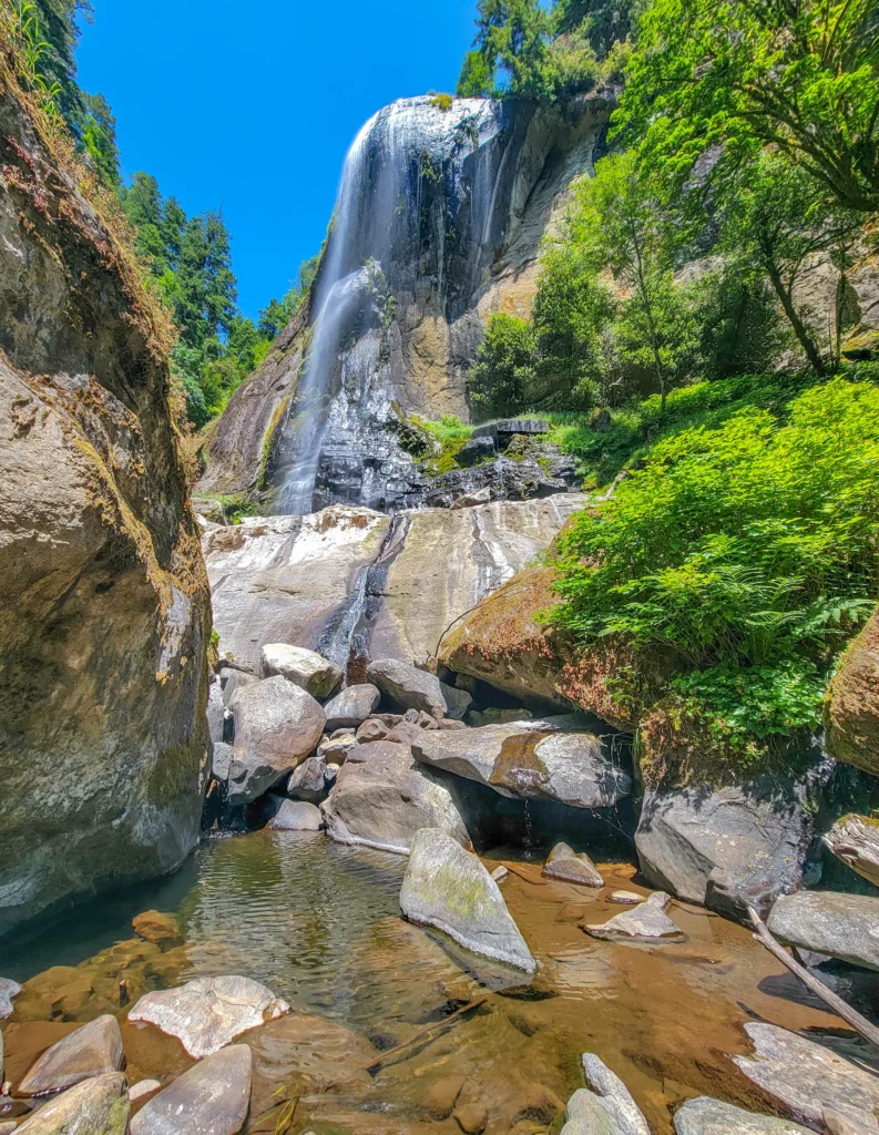 Plunge pool and boulders at the base of Silver Falls