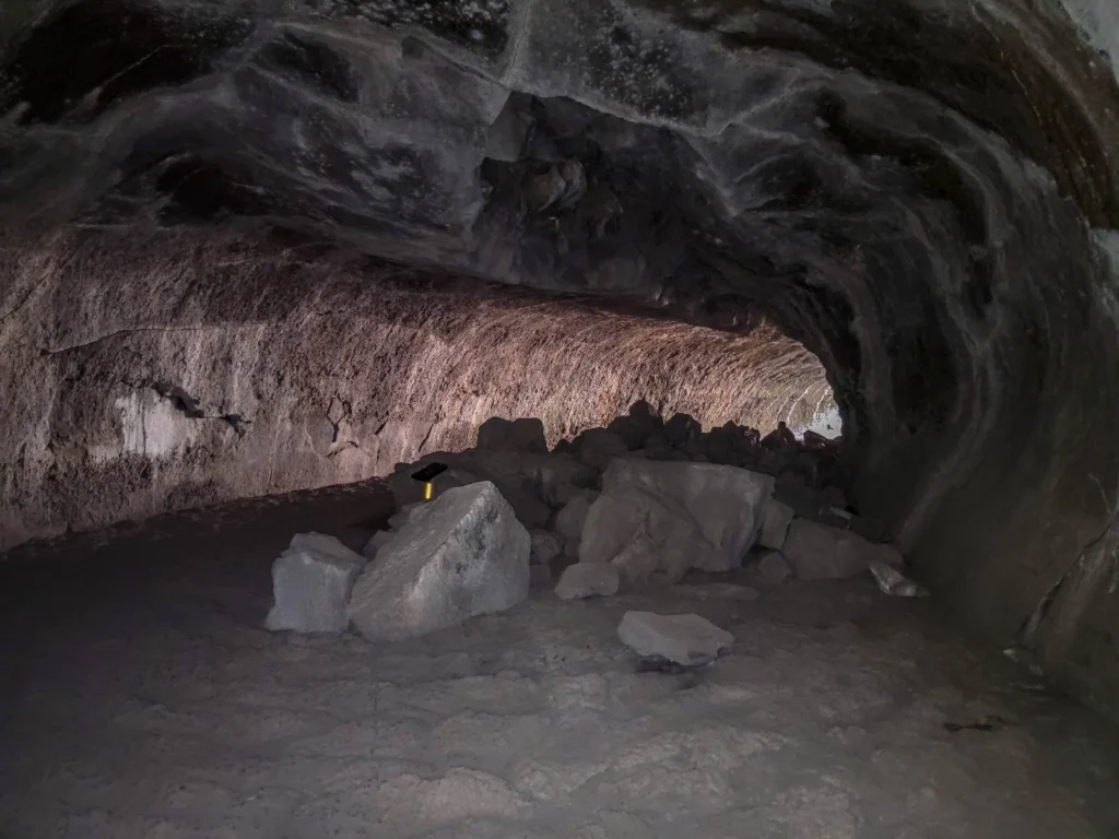 Breakdown boulders on the floor of a Subway Cave chamber