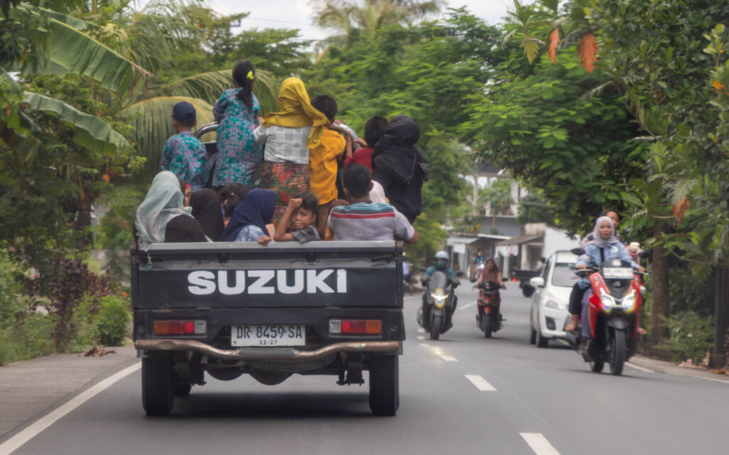 Traffic on Lombok roads